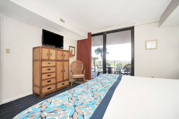 Room 4 of 35