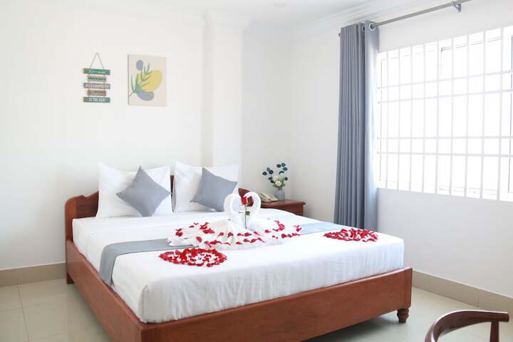 Room 10 of 79