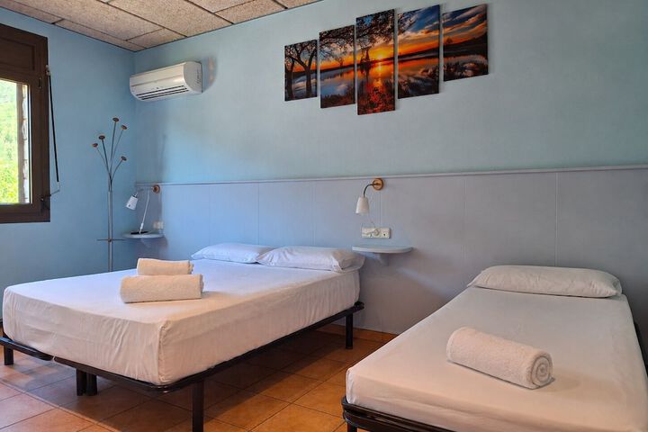 Room 14 of 27