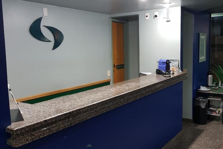 Guest Lobby