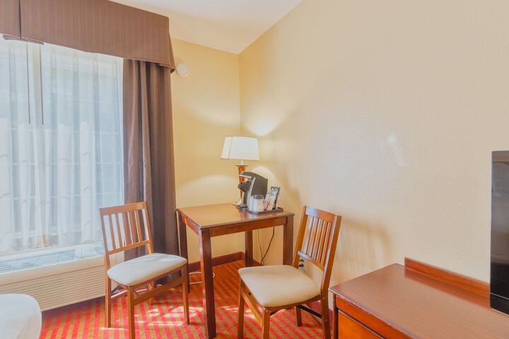 Room 25 of 71