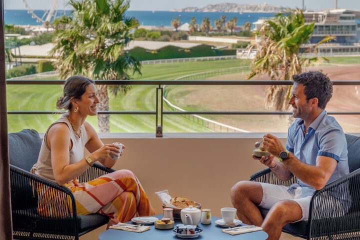 Dining Photos