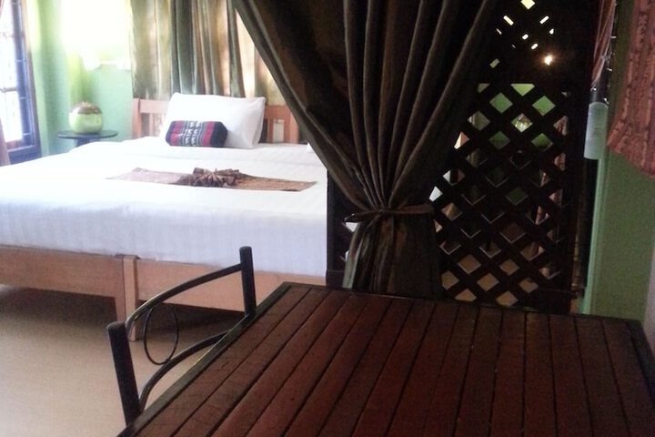 Room 10 of 52