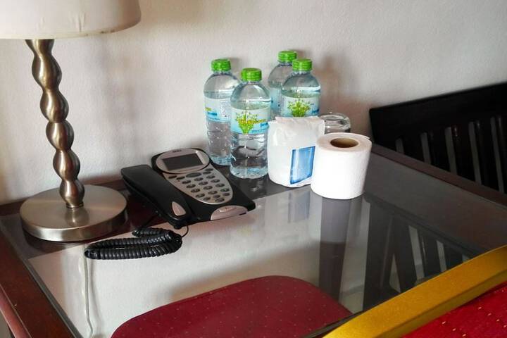 Room 13 of 26
