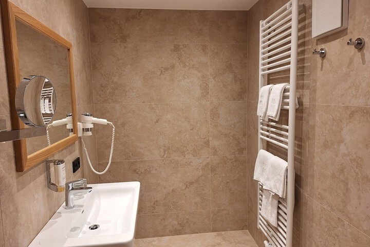 Bathroom Interior Photo