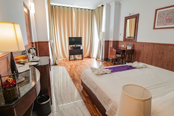 Room 2 of 29