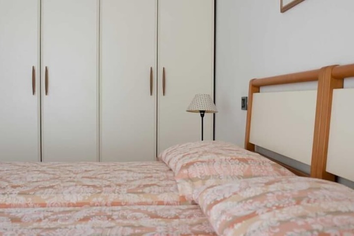 Room 13 of 56