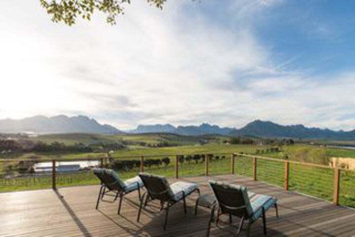 Sundeck 197 of 211