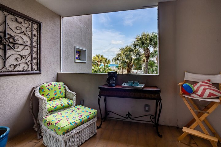 Room 22 of 105