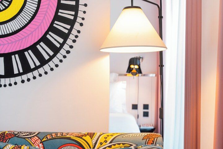 Room 45 of 192