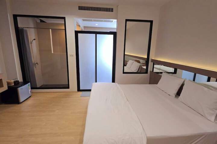 Room 18 of 41