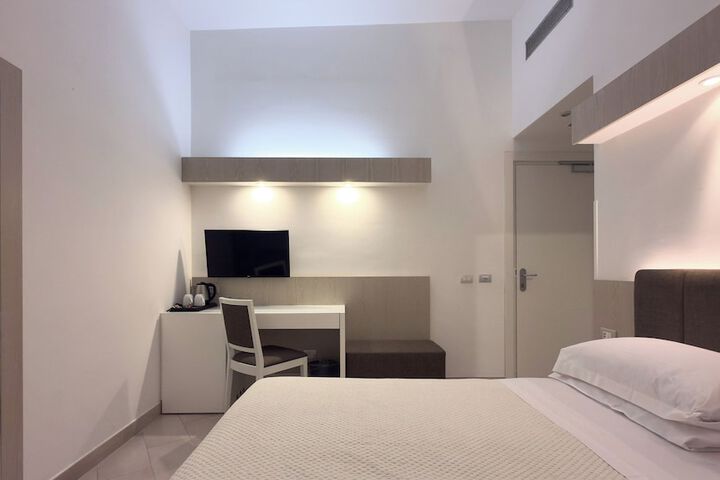 Room 75 of 175