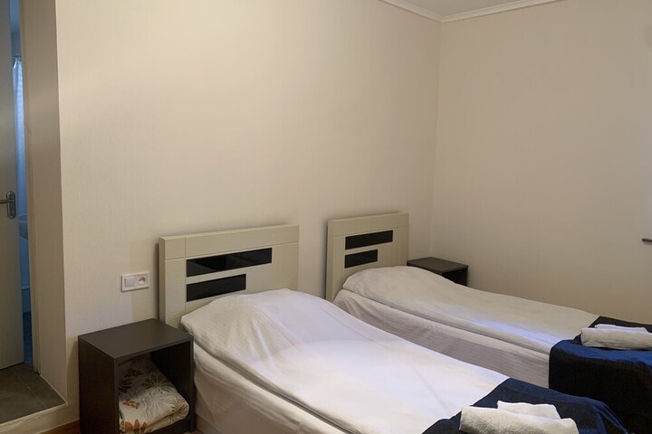 Room 21 of 36