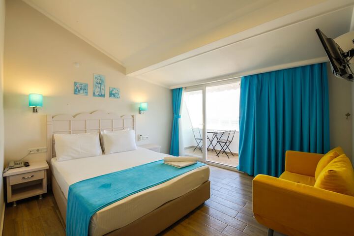 Room 10 of 52