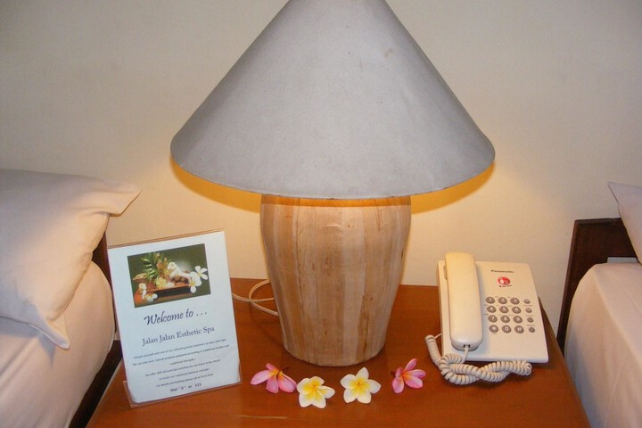Room 11 of 23