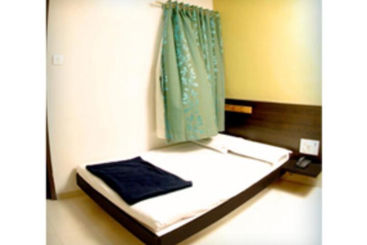 Vista Rooms at Alkapuri