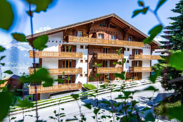 Hôtel Chalet Royal