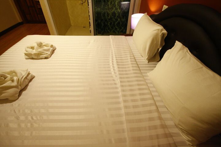 Room 15 of 52