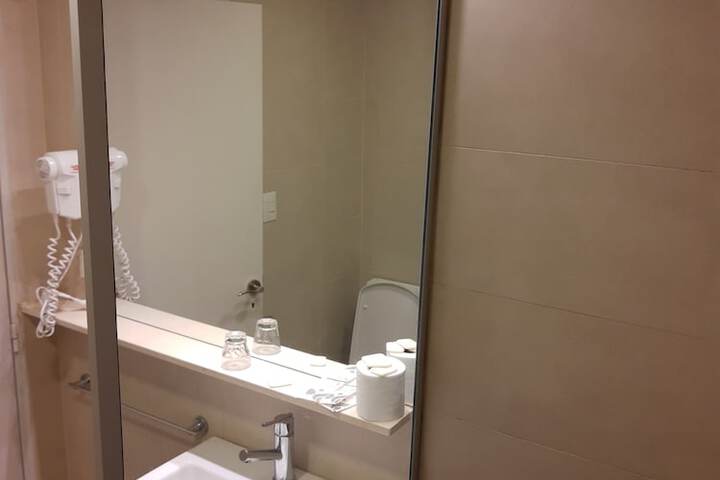 Room 14 of 25