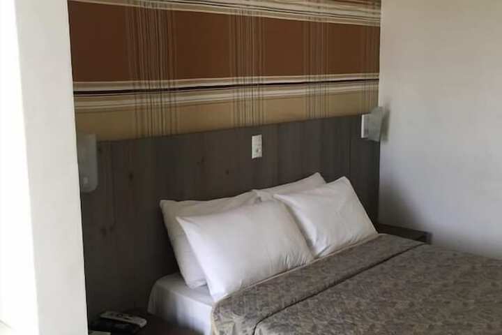 Room 14 of 54