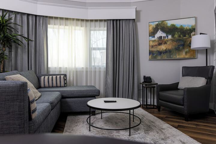 Room 41 of 62
