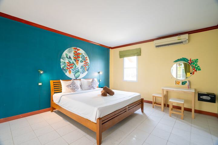 Room 12 of 45