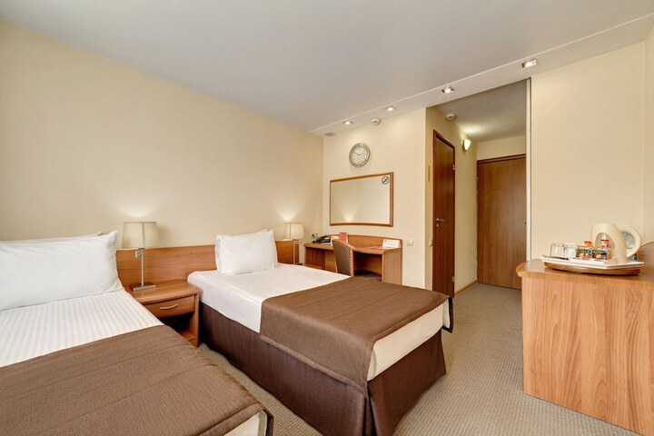 Room 19 of 63