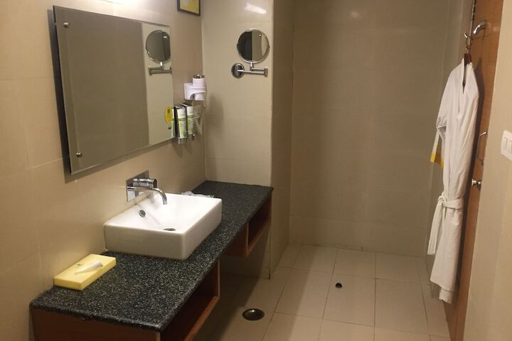 Room 7 of 41