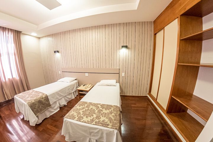 Room 8 of 47