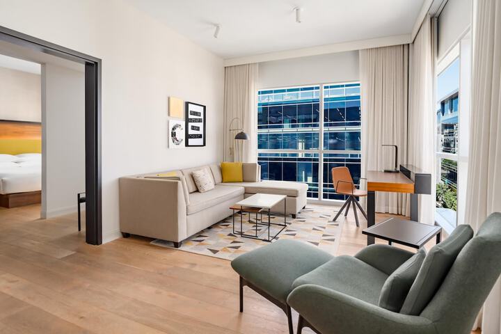 Room 40 of 90
