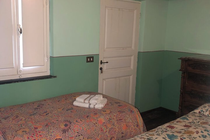 Room 7 of 57