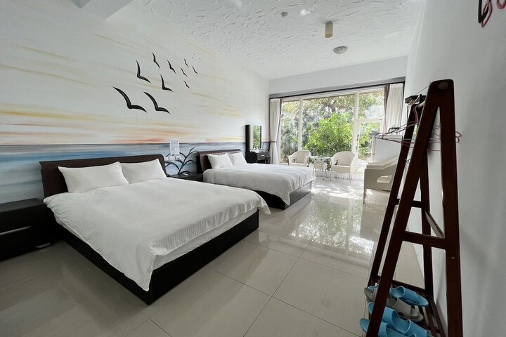 Room 21 of 29