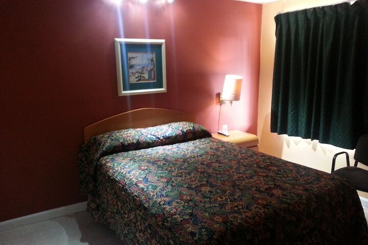 Single Double Bed (7 of 8)