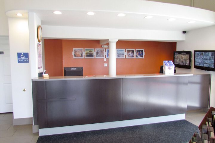 Hotel Interior 8 of 38