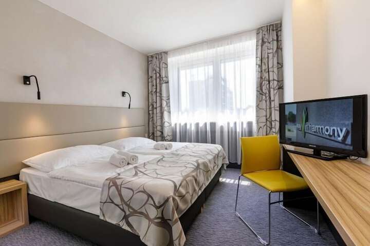 Room 6 of 21