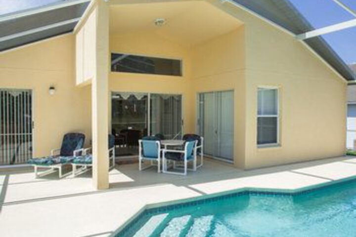 Pool 17 of 18