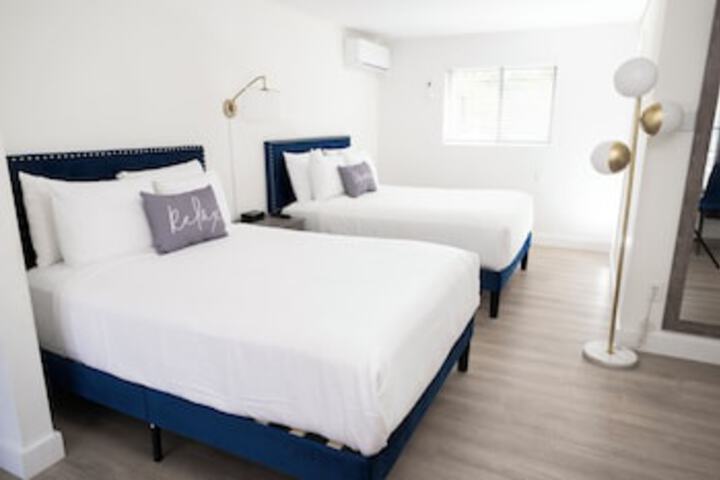 Room 16 of 114