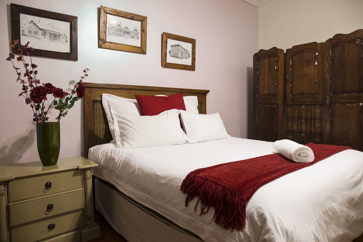 Room 9 of 52