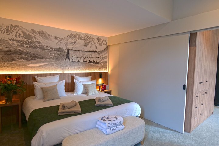 Room 9 of 45