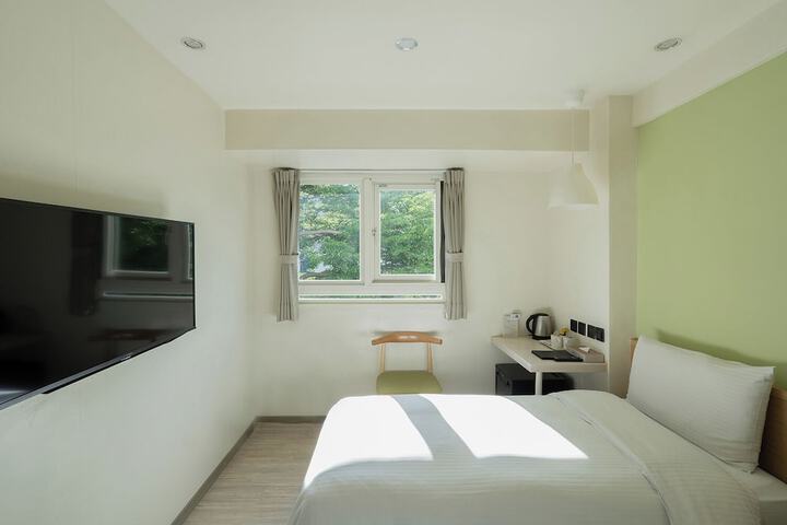 Room 29 of 62