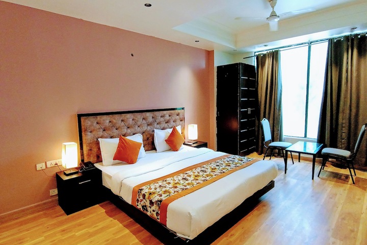 Room 17 of 22