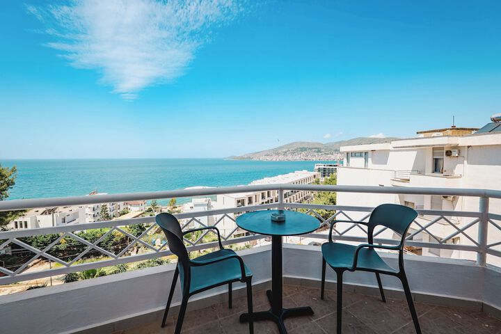 Terrace/Patio 294 of 297