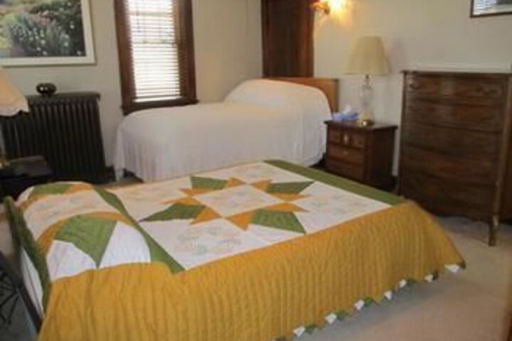 Room 11 of 31