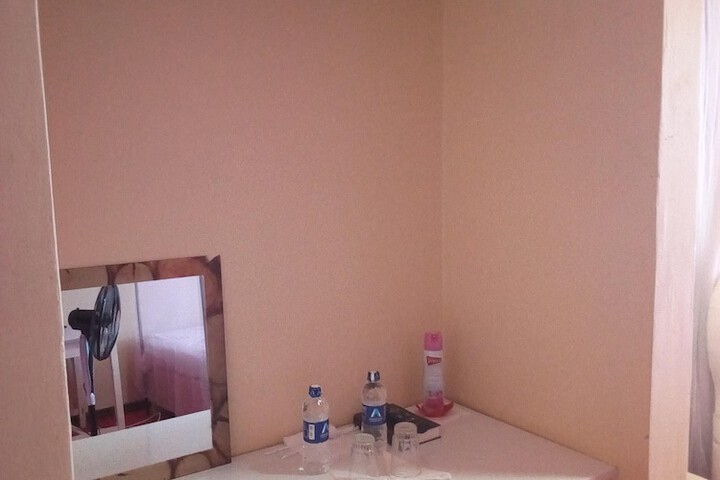 Room 44 of 73