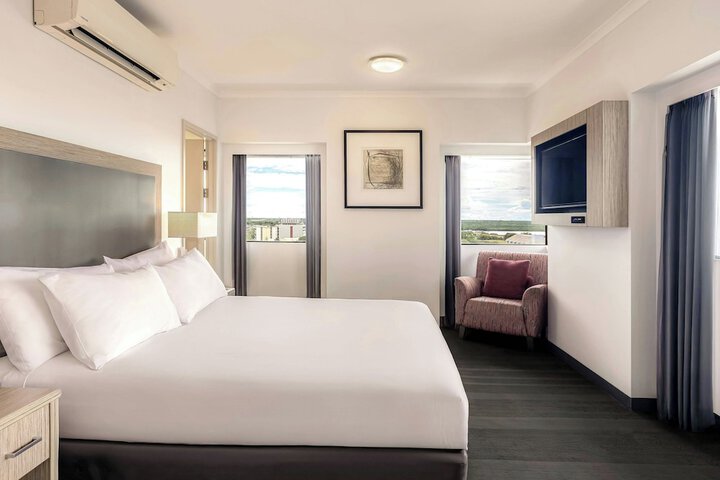 Room 8 of 46
