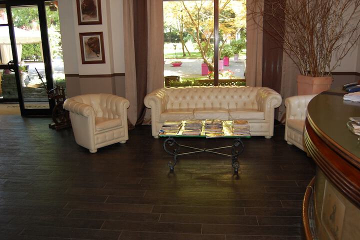 Hotel Interior 5 of 37