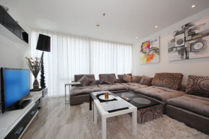 Room 42 of 66