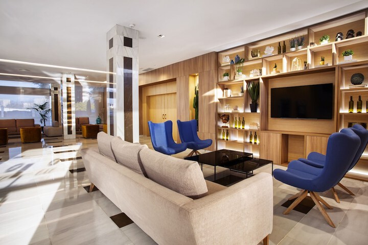 Lobby Photos