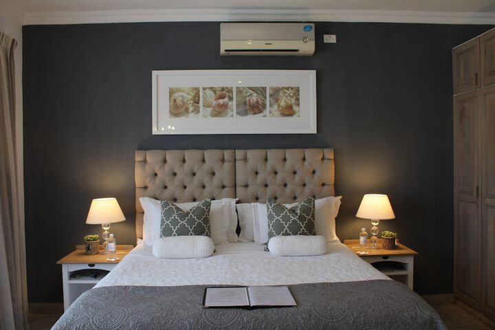 Room 12 of 84