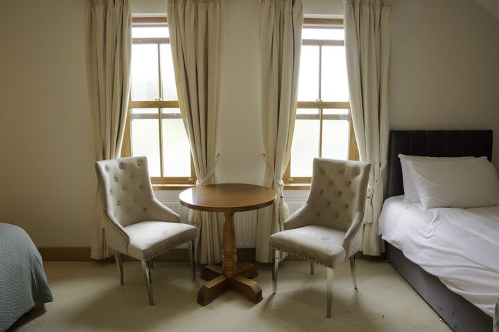 Room 28 of 50
